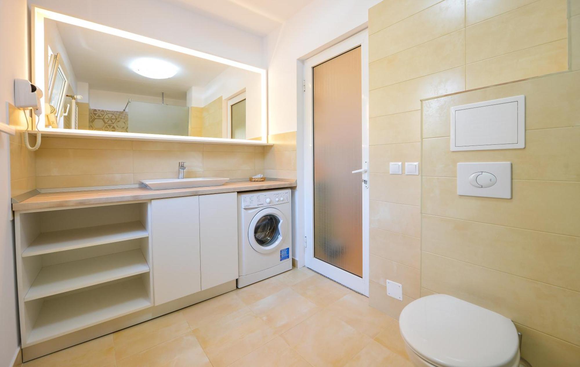Highstyle Downtown Apartment Бухарест Номер фото