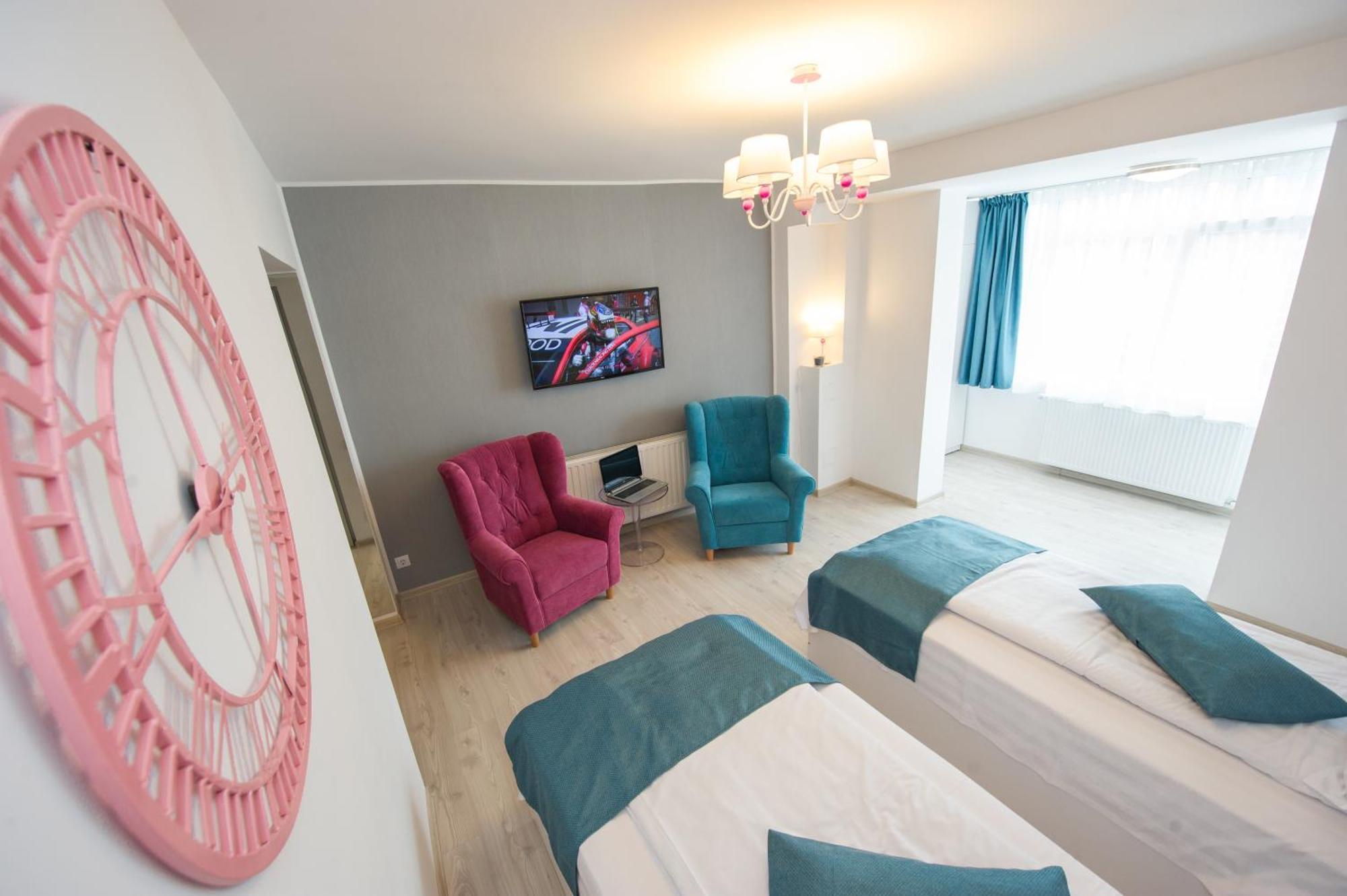 Highstyle Downtown Apartment Бухарест Номер фото