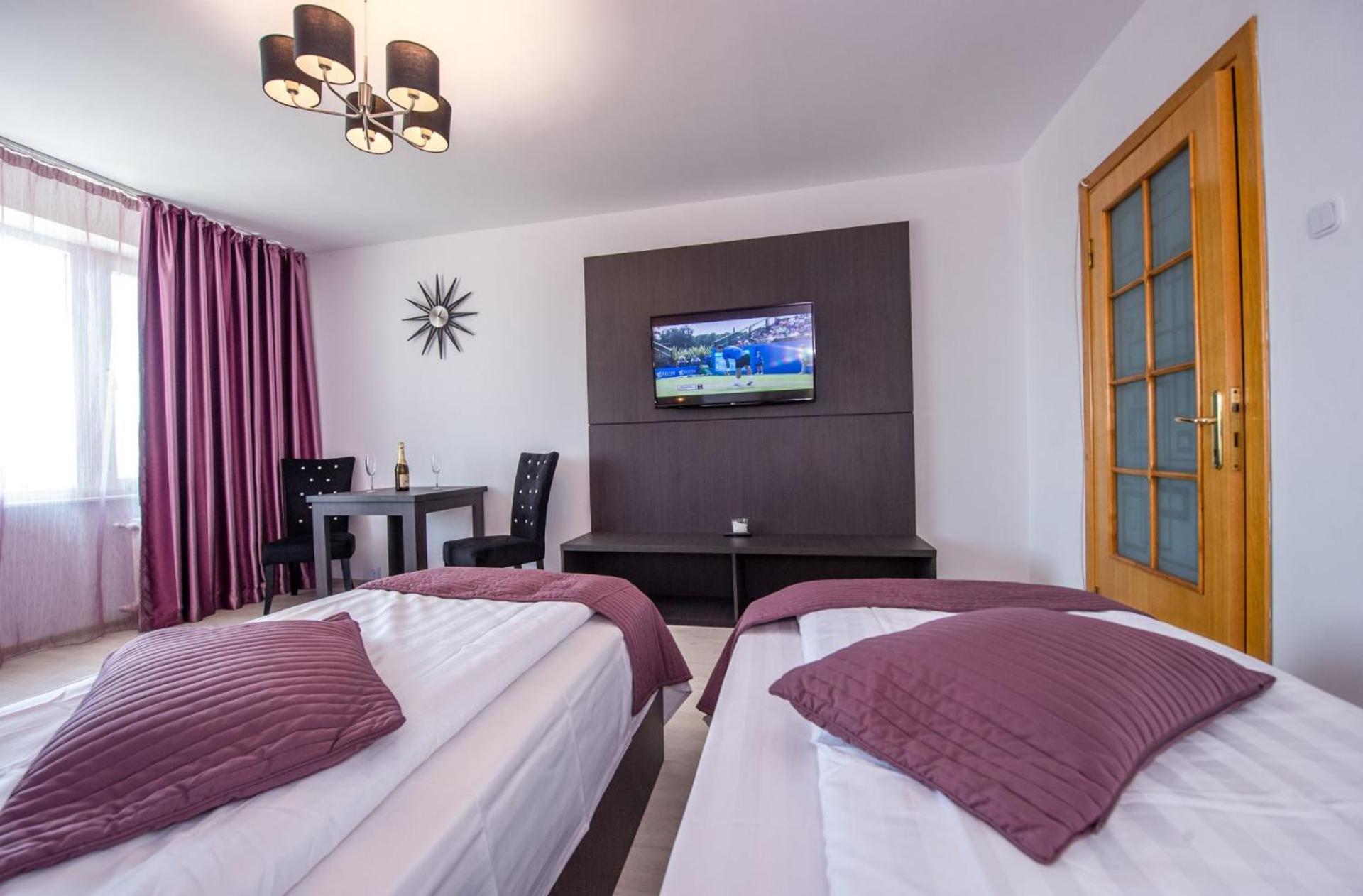 Highstyle Downtown Apartment Бухарест Номер фото